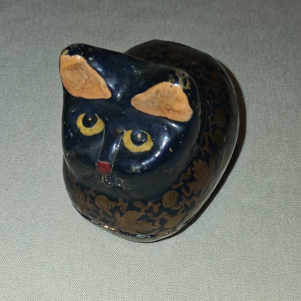 Handcrafted Ceramic Cat Figurine - Black and Brown